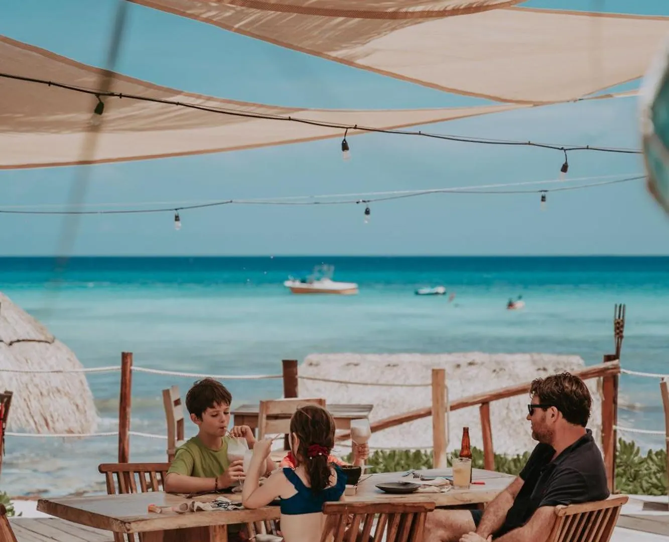 Petit Lafitte Beach Front Hotel & Bungalows Плая-дель-Кармен